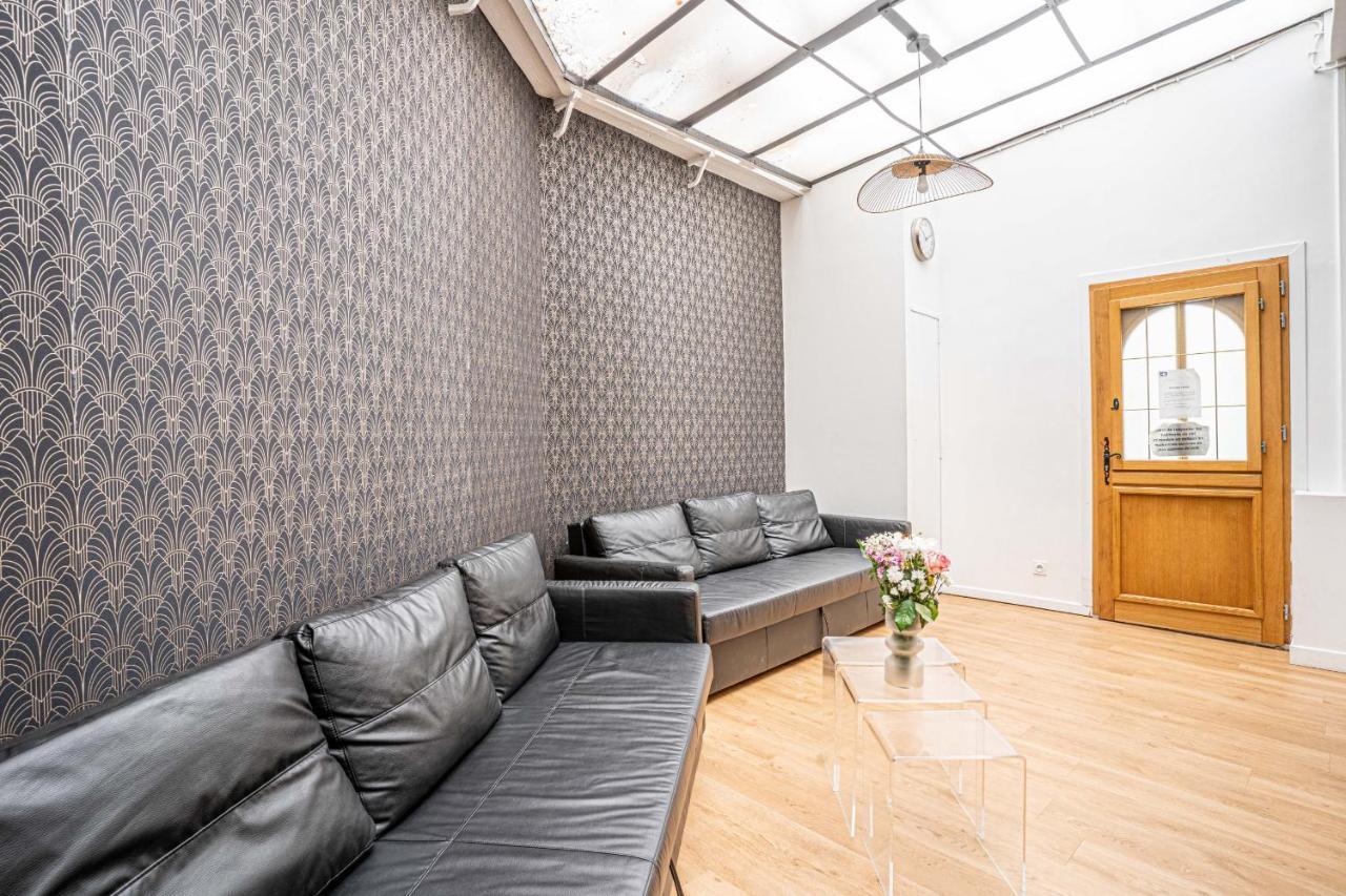 08 Design Flat Republique Apartment Paris Exterior photo
